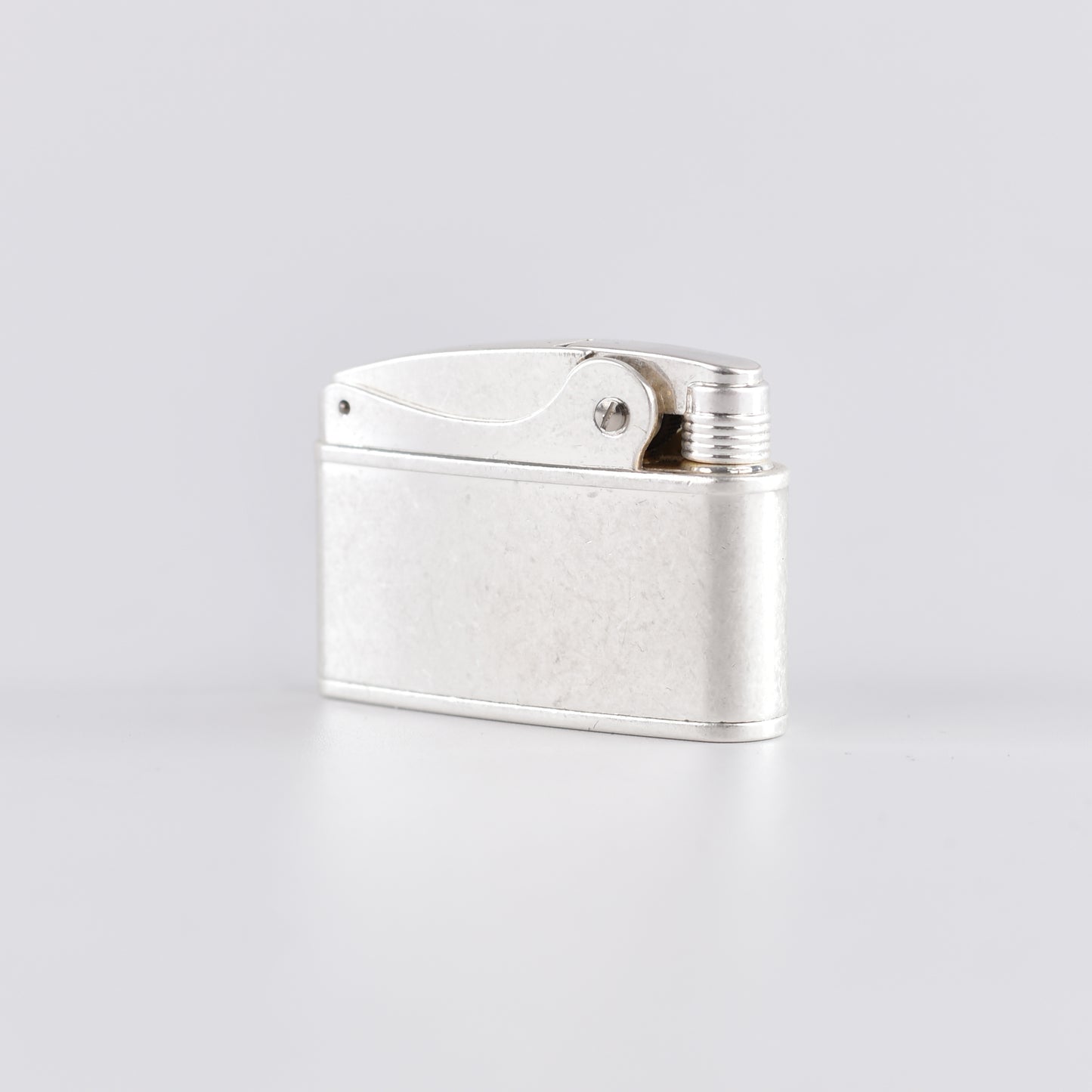 Vintage Compact kowtow Lighter