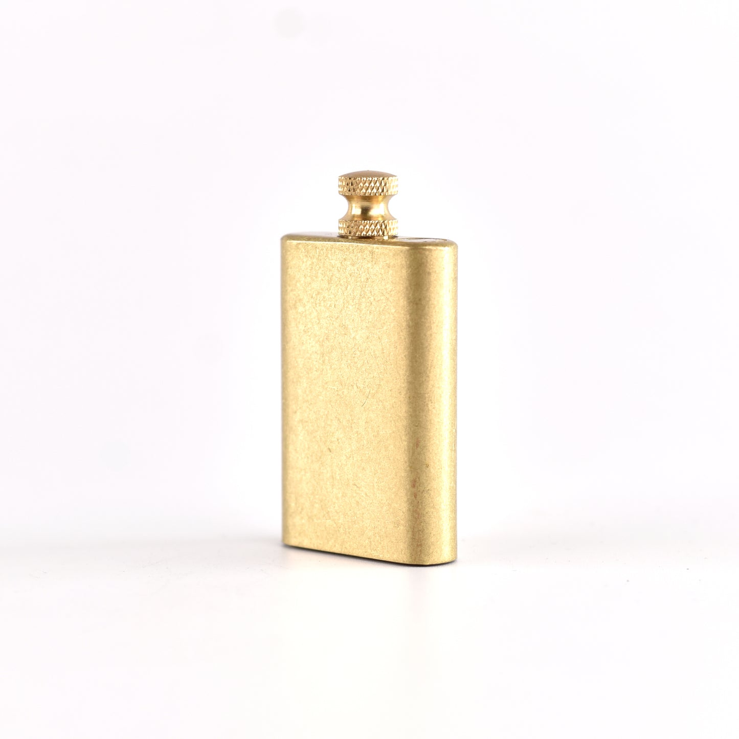 533 Oil Can Pull-Out Lighter